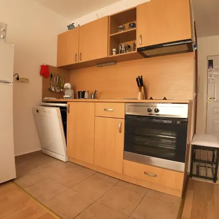 William's - Cute Свети Влас